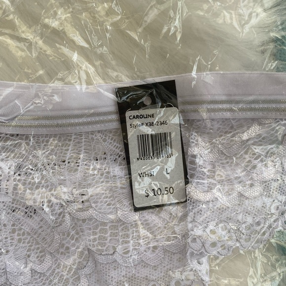 NWT Fredrick’s of Hollywood women’s caroline white lace thong panty - Picture 5 of 9